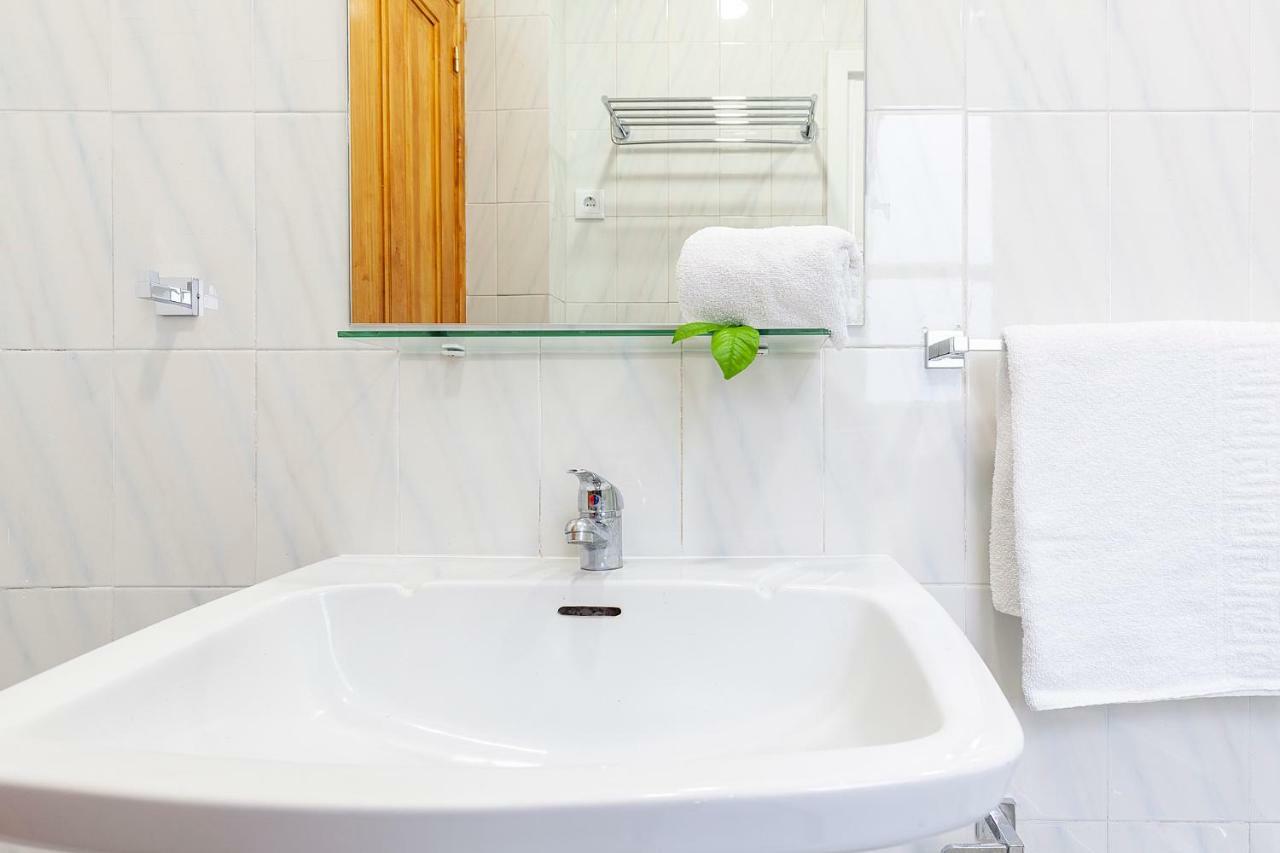 Casa De La Luz -Elegante Casco Antiguo 5-Hab-11Px Lägenhet Sevilla Exteriör bild
